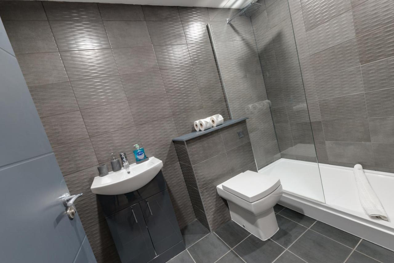 Harrisons Aparthotel Liverpool Bagian luar foto
