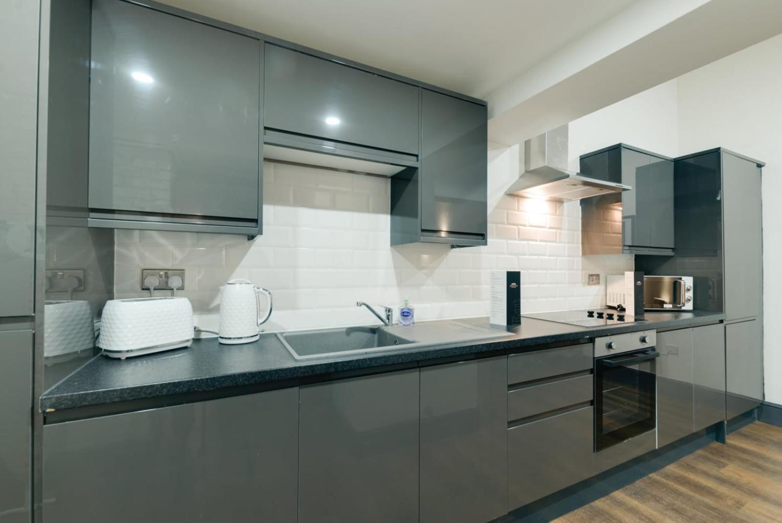 Harrisons Aparthotel Liverpool Bagian luar foto
